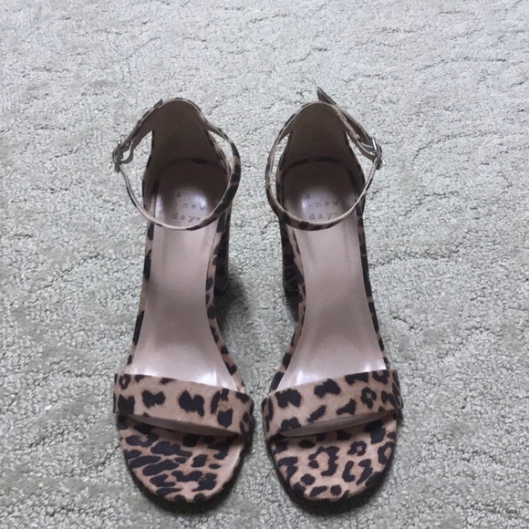 Shoes - Picture 2 of 3